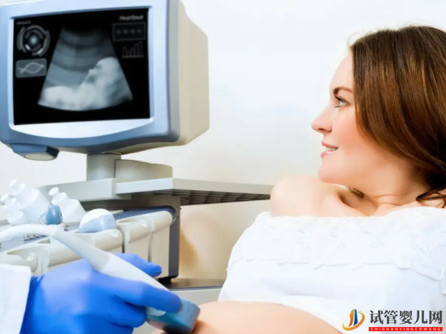 孕早期頻繁做彩超對寶寶有影響，過來人道出其中后悔的原因(圖1)