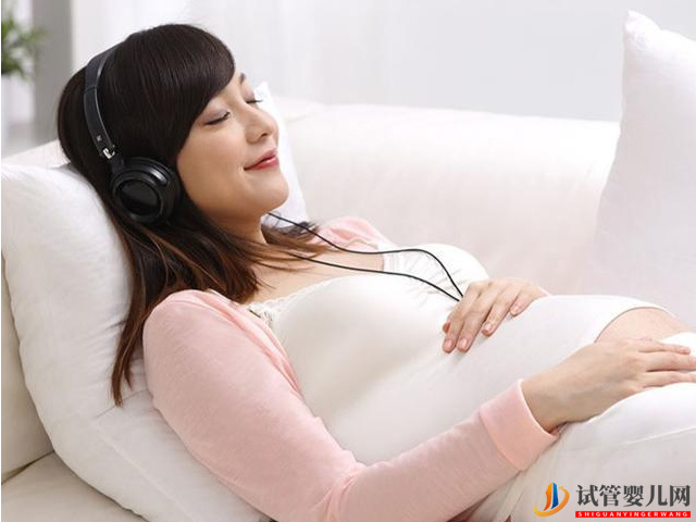 在的什么時候同房就會懷兔寶寶？(圖1)