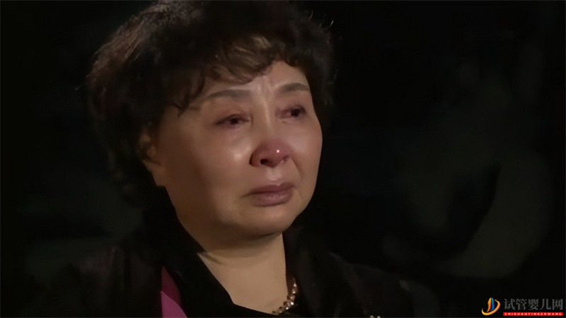 12年前,試管雙胞胎的60歲大媽,現(xiàn)哭訴_很后悔,有來世我不會再生(圖1)