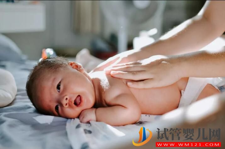 高齡備孕試管嬰兒如何提高成功率 需要做哪些調(diào)理工作(圖1)