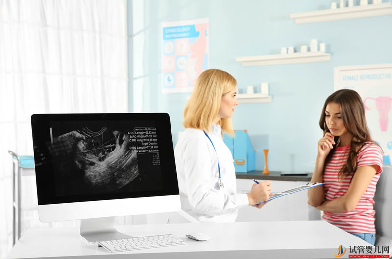 雄黑豆與小黑豆的區(qū)別 黑豆雞爪湯的宜忌人群(圖1) 雄黑豆與小黑豆的區(qū)別 黑豆雞爪湯的宜忌人群(圖1)