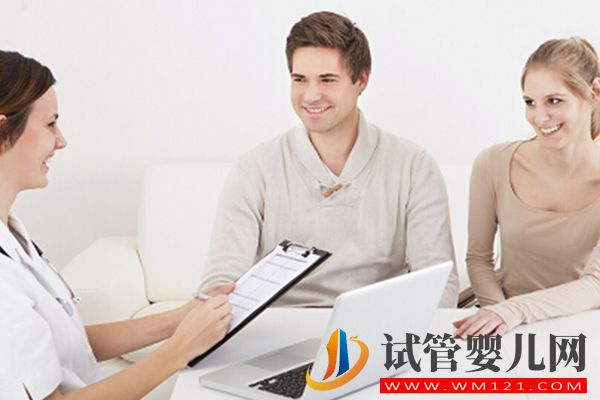 高齡女性移植胚胎數量與年齡有關，附成功經驗值得參考(圖1)