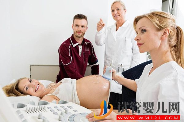 試管胎停率比自然受孕略高，染色體異常是主要原因(圖1)