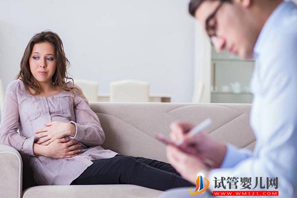 孕婦心里煩躁焦慮整夜睡不著,超過(guò)這六條你就抑郁了!(圖2) 孕婦心里煩躁焦慮整夜睡不著,超過(guò)這六條你就抑郁了!(圖2)