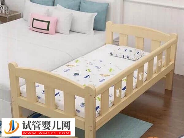 寶寶頻繁夜醒的解決方法有哪些(圖1)